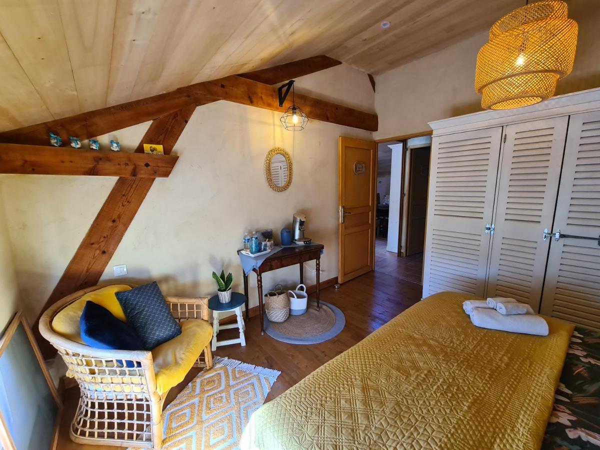 Bed and Breakfast Le Coq en Repos Saint-Sylvestre-sur-Lot Exterior foto