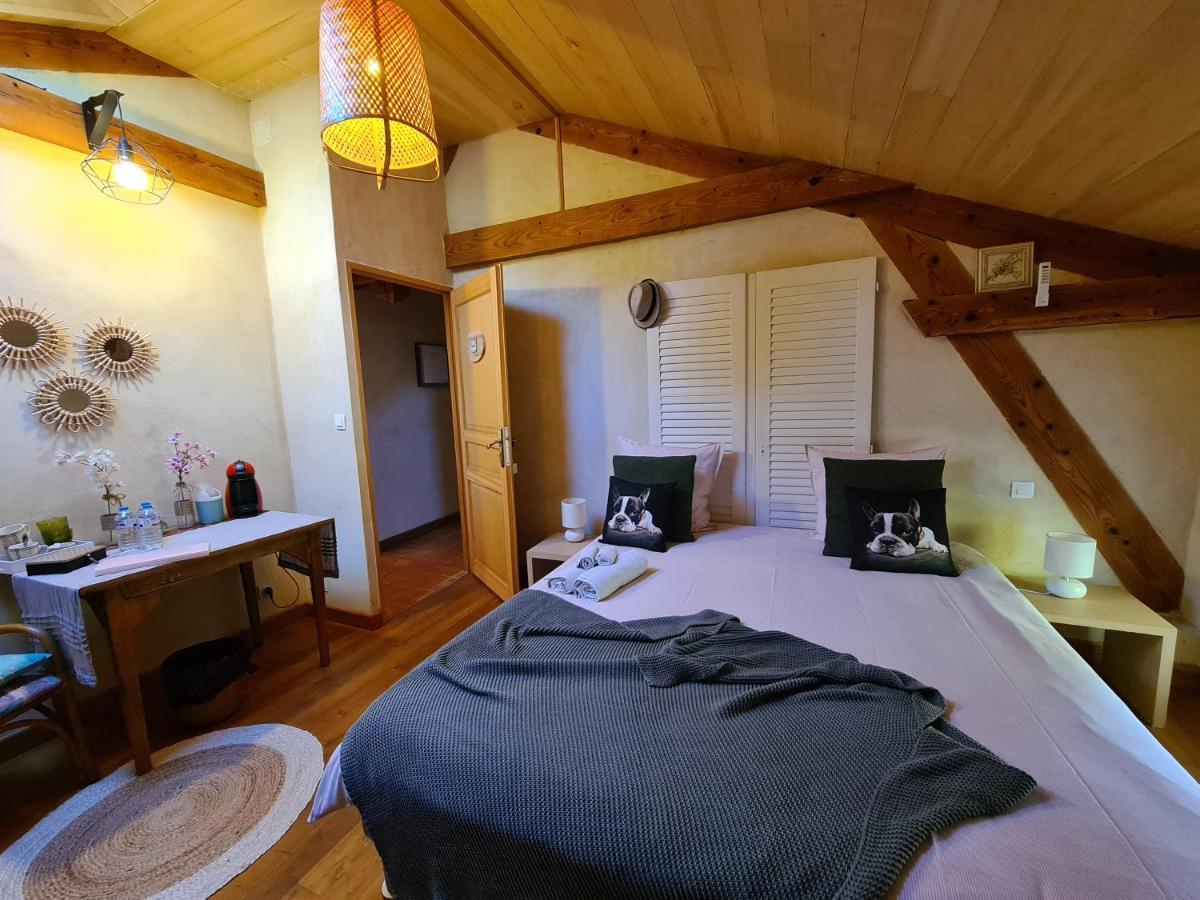 Bed and Breakfast Le Coq en Repos Saint-Sylvestre-sur-Lot Exterior foto