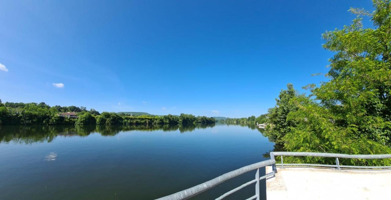 Bed and Breakfast Le Coq en Repos Saint-Sylvestre-sur-Lot Exterior foto